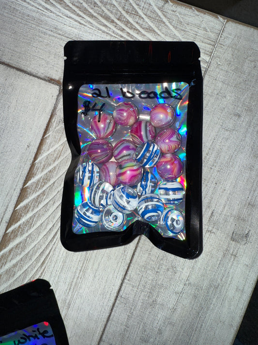 21 Pink and Blue Swirl Beads